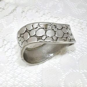 Hinged Cuff Bracelet Chunky Silvertone Pebbled Design Vintage Bangle Statement